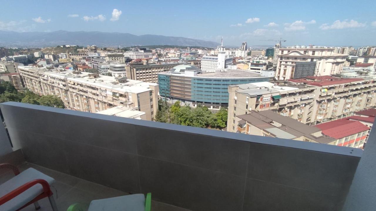 Sky View Luxury Center Skopje Apartments Exterior foto